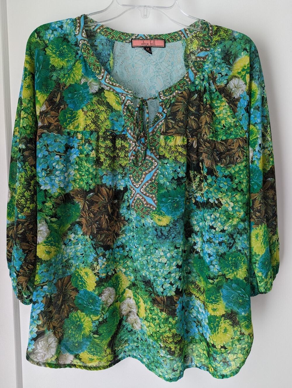 Olive Hill Women's Medium Blouse Top Sheer Lace 3/4 Sleeve Greens Blues